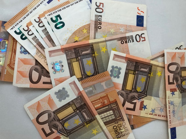 Investissement locatif SCPI : avantages et inconvénients